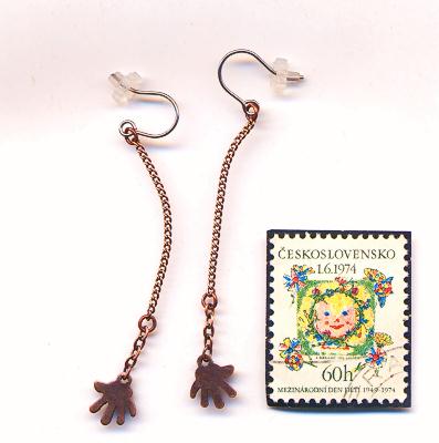 掌(手のひらチェーンピアス◆髪の間から見えそうで見えないのがかわいいです(笑)イヤリングとピアスの専門店夢工房アクセサリーズ